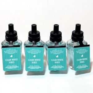 CLEAN HOUSE VIBES Wallflowers